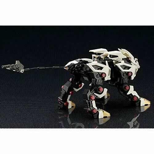 1/100 Scale Action Figure O2800