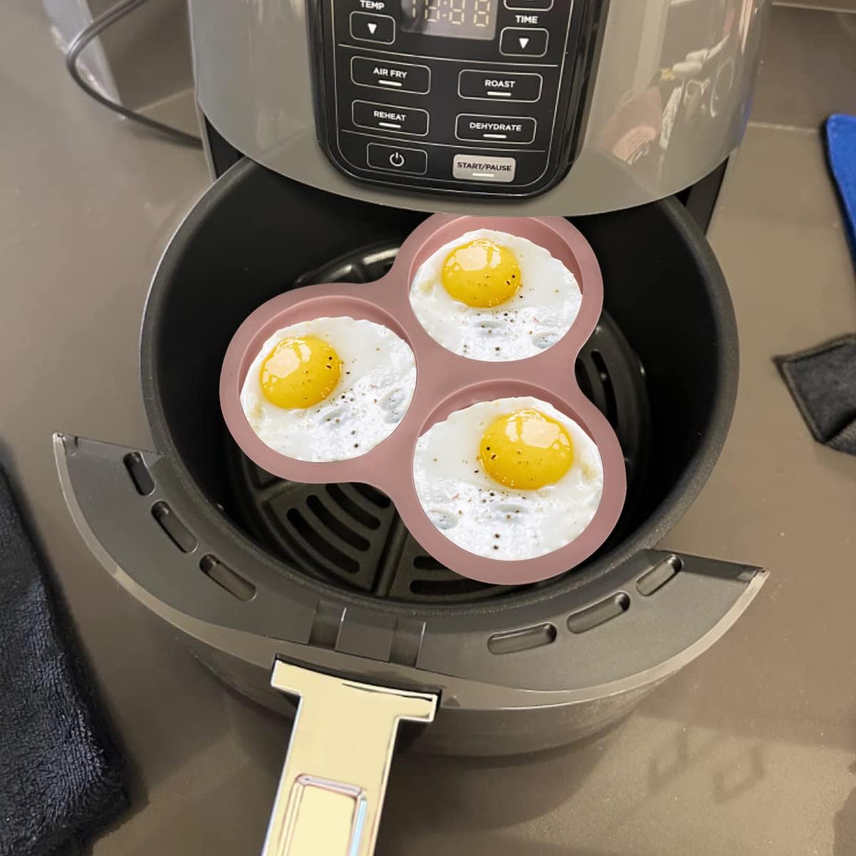 Non-Stick Air Fryer Egg Pan 3 Cavity L699061