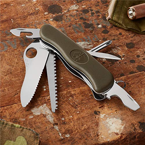 One-Hand Trekker Multi-Tool Pocket Knife H90859