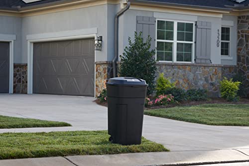 Heavy-Duty Wheeled Trash Can with Lid, 34-Gallon, Black M41578