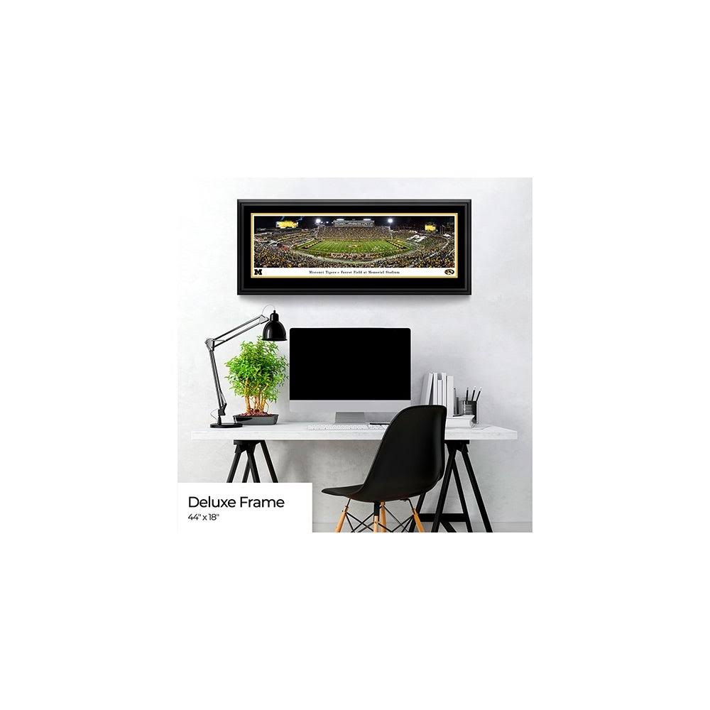 Large Framed Panoramic Picture L6891