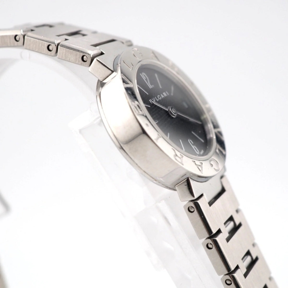 Pre-Owned Black Dial Silver Ladies Watch O6389
