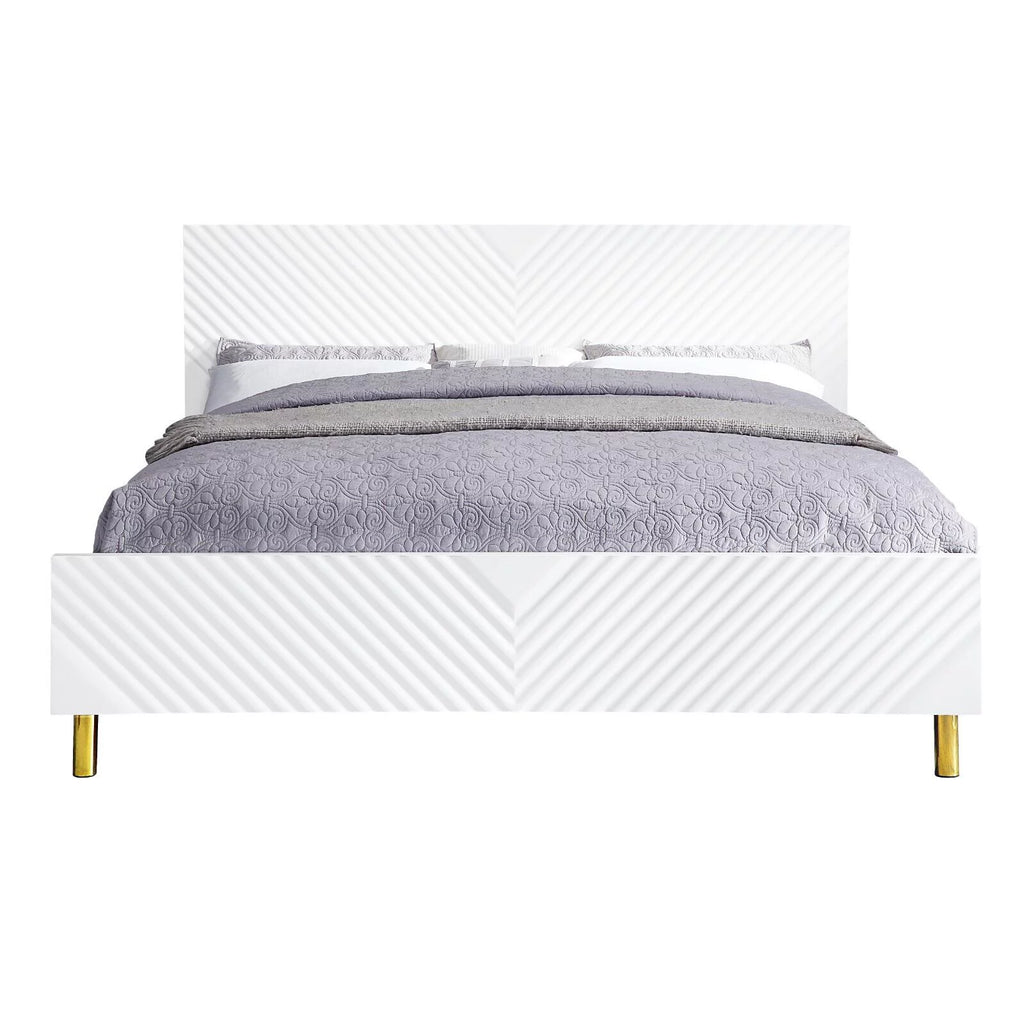 White Gloss Finish Eastern King Size Bed Z978705
