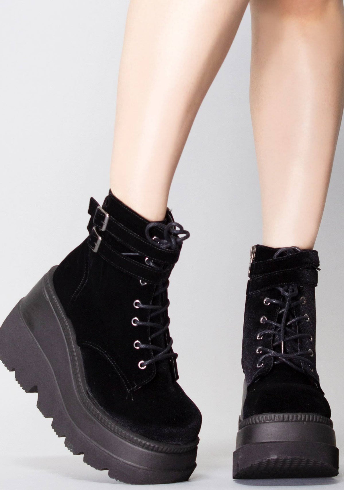 Black Velvet Shoes J52448
