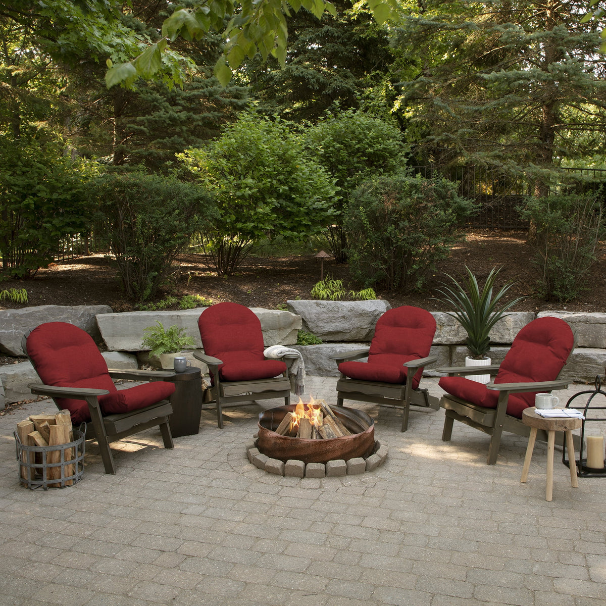 Ruby Red Outdoor Cushion Set of 2 Q46499