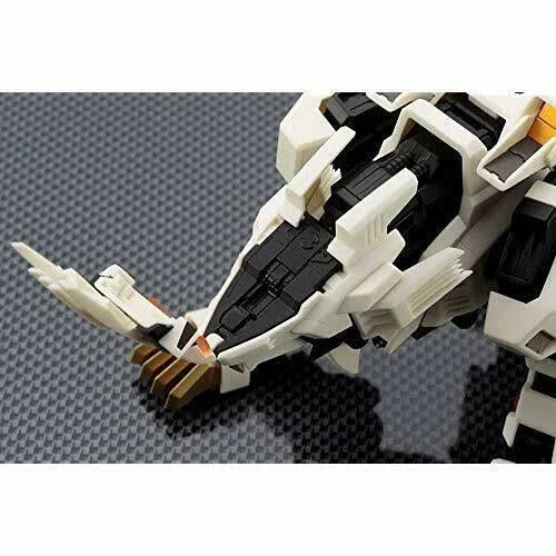 1/100 Scale Action Figure O2800