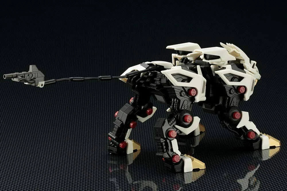 1/100 Scale Action Figure O2800