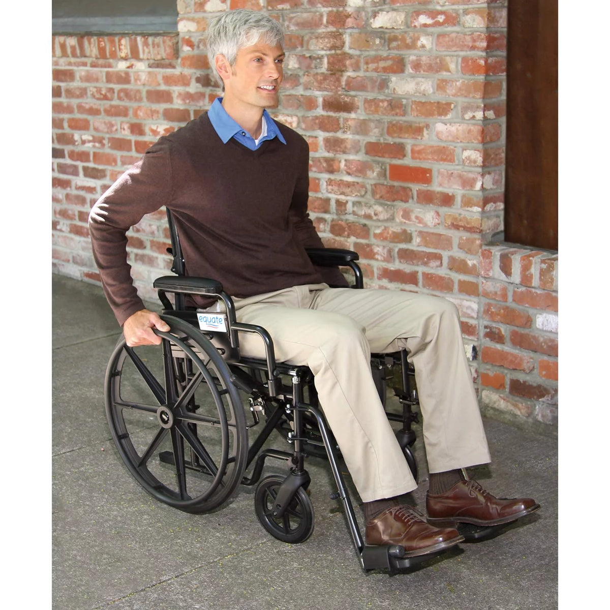 Lightweight Foldable Steel Wheelchair with 18" Seat and Swing-Away Footrests N683