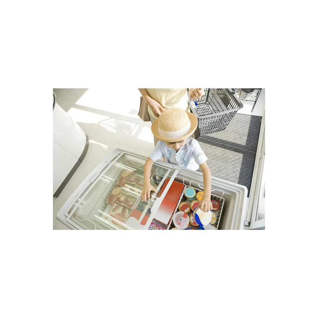 7.4 cu. ft. White Chest Freezer Q23960