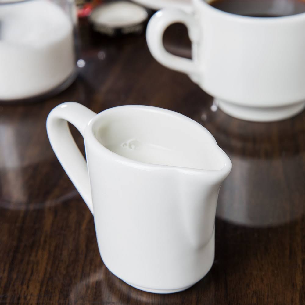 Pearl White Creamer 3oz Q382839