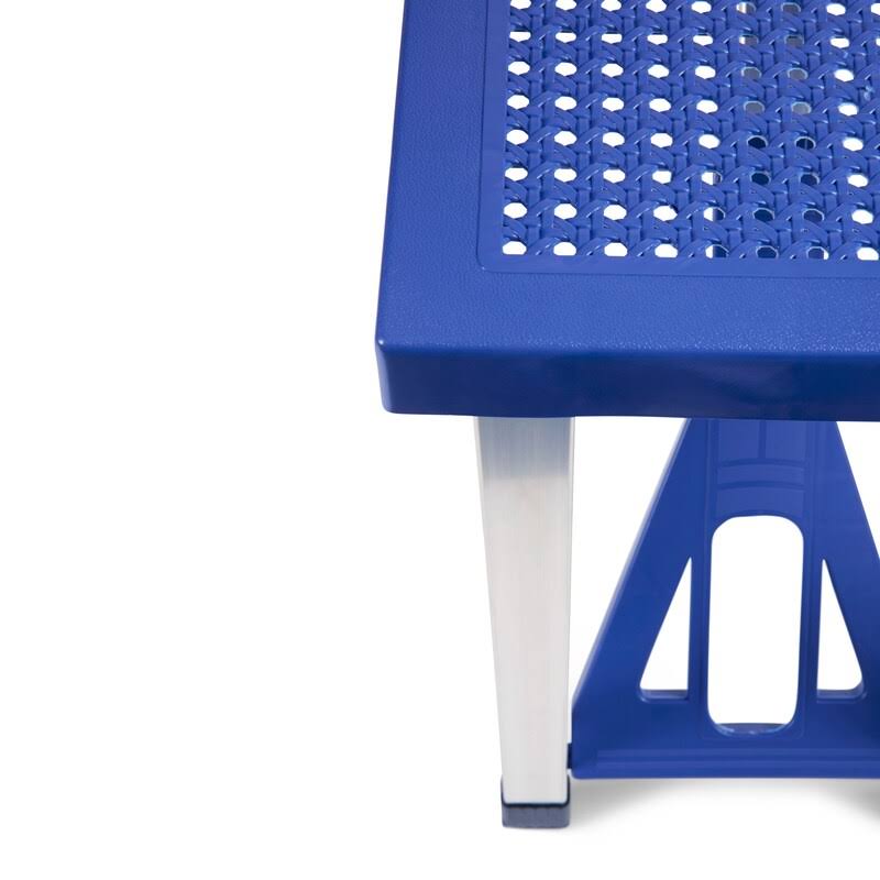 Folding Table V746