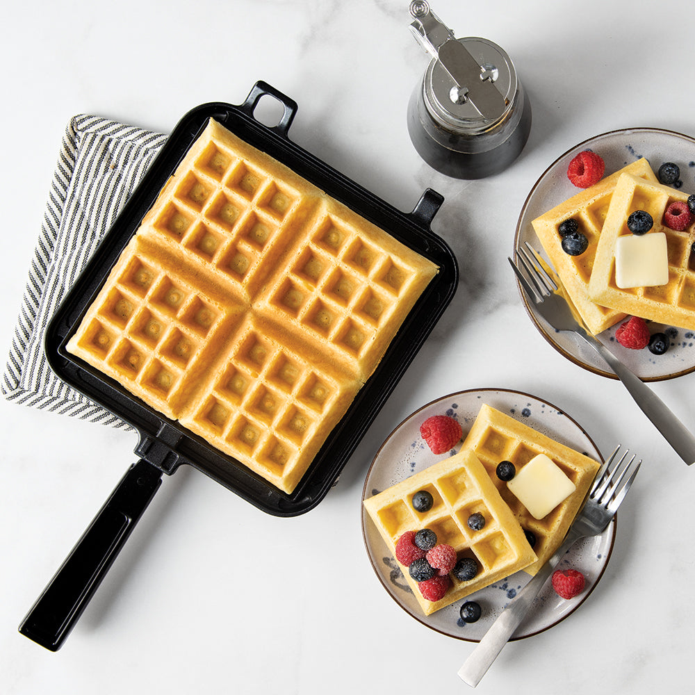 Cast Aluminum Stovetop Belgian Waffler O8571